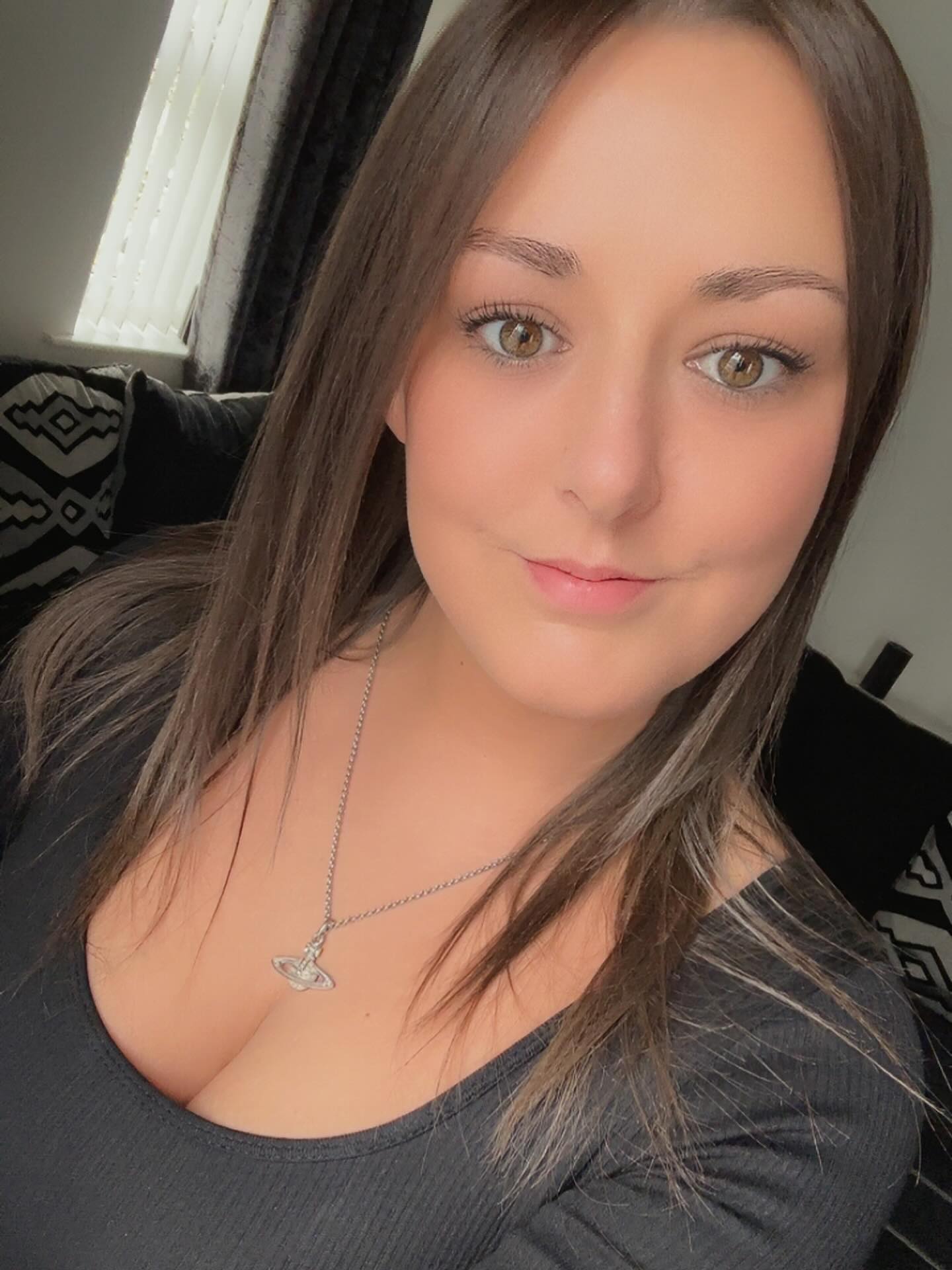 Hey you lot...I'm Emz